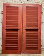 Gebrauchte Holz-Fensterläden rot, 2-flüglig