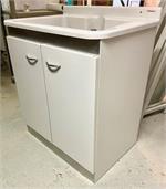 Gebrauchter Trog mit Unterbau