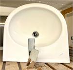 Occasion Lavabo mit Wasserhahn